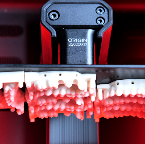 Conoce la impresora Origin One Dental: produce en masa